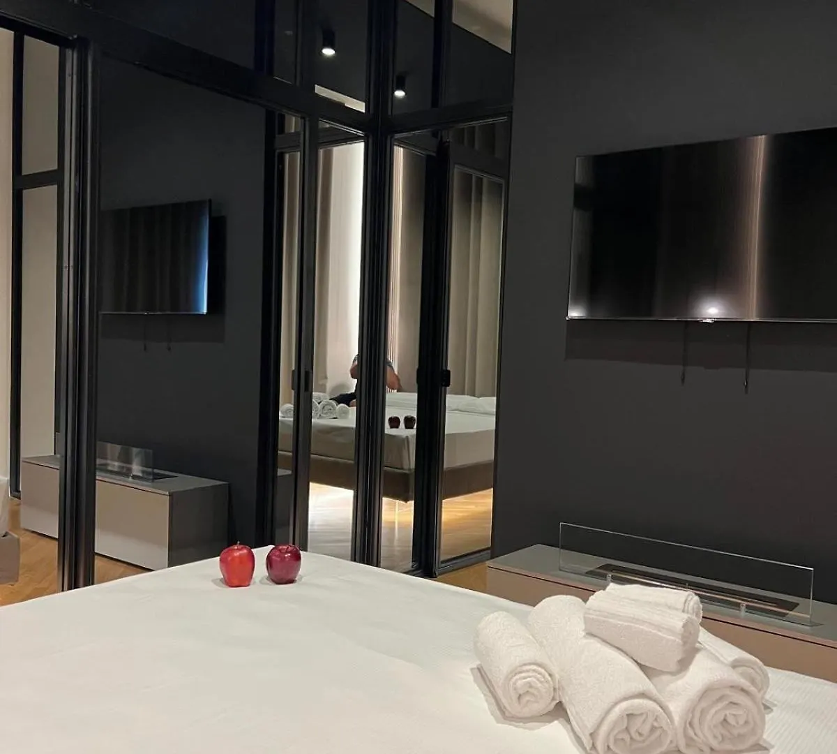Brera Superior Apartment Near Duomo Milan Italy