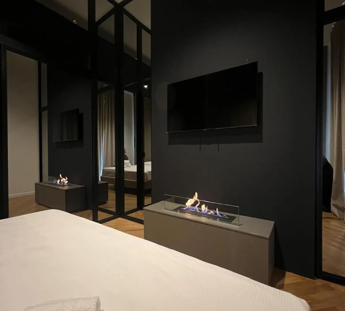 Brera Superior Apartment Near Duomo Milan