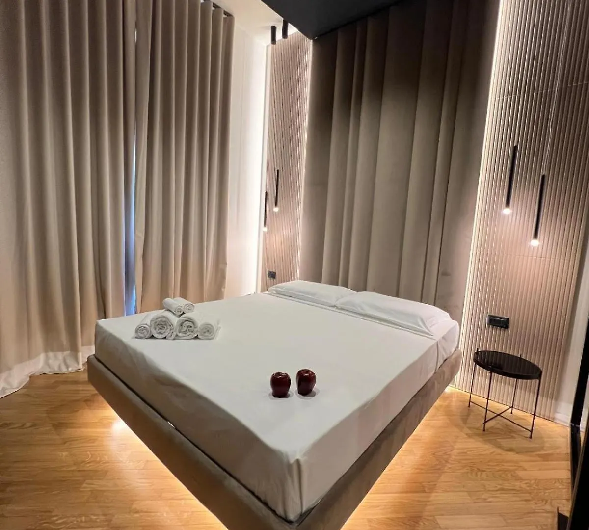 Brera Superior Apartment Near Duomo Milan